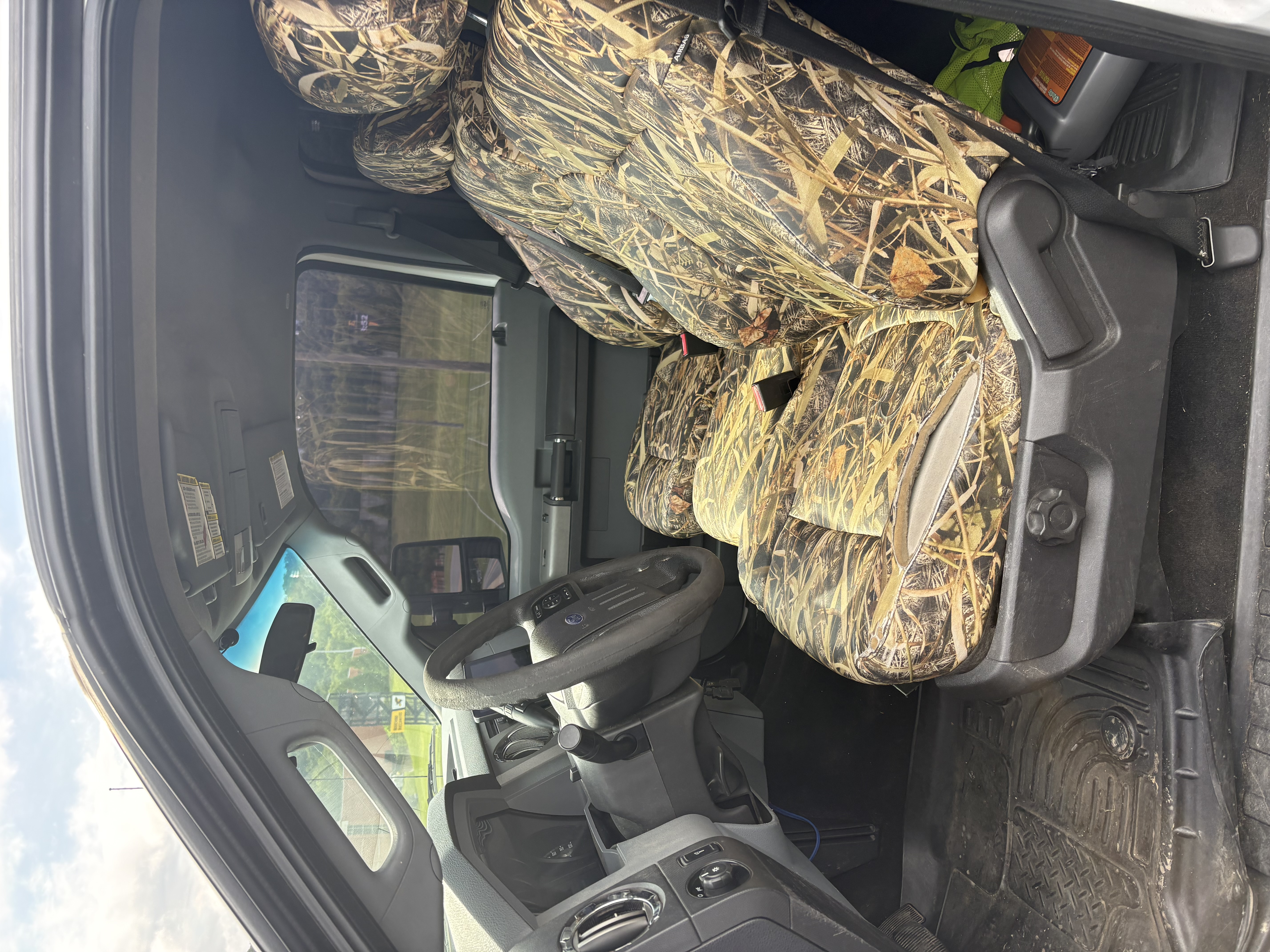 Used 2016 Ford F250 XLT AWD/4WD image 16