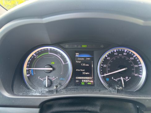 Used 2019 Toyota Highlander Limited Platinum image 7