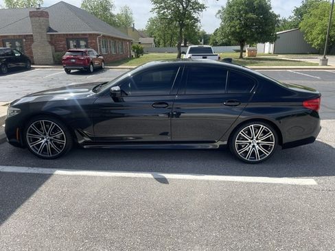 Used 2019 BMW 540i w/ M Sport Package RWD image 2