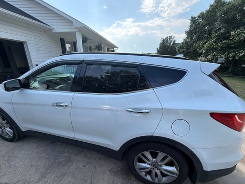 Used 2013 Hyundai Santa Fe Sport 2.0T FWD image 6