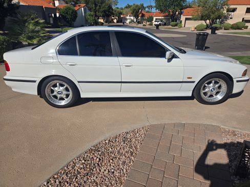 Used 1997 BMW 540i Sedan image 5