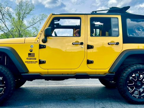 Used 2015 Jeep Wrangler Unlimited Sport w/ Quick Order Package 23S image 1