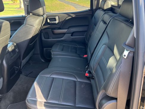 Used 2018 GMC Sierra 1500 Denali image 5