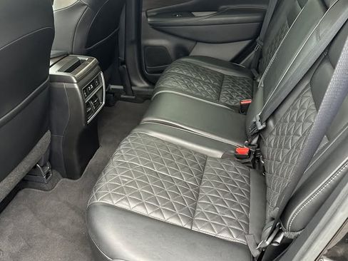 Used 2020 Nissan Murano Platinum image 10