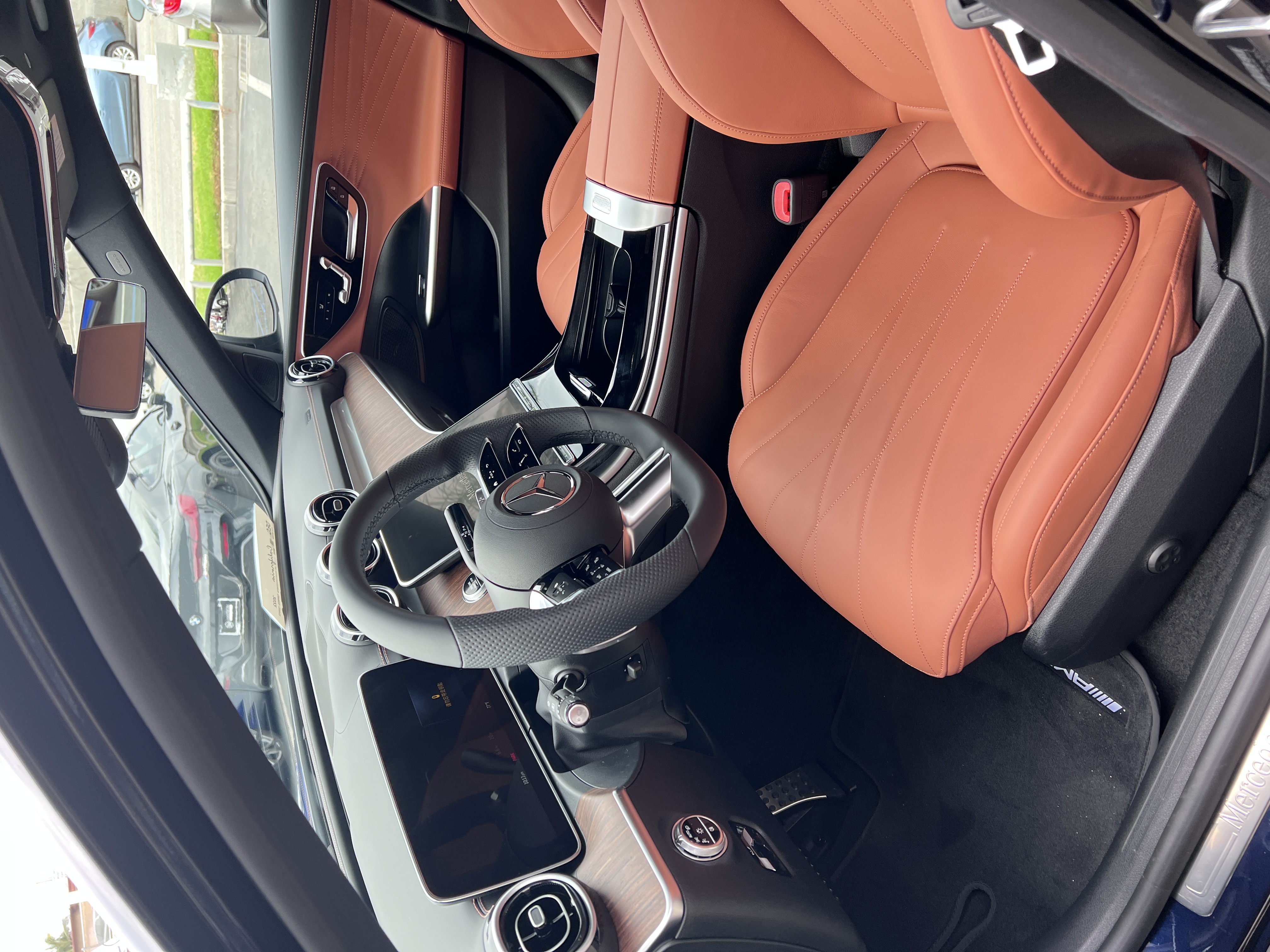 Used 2022 Mercedes-Benz C 300 Sedan image 2