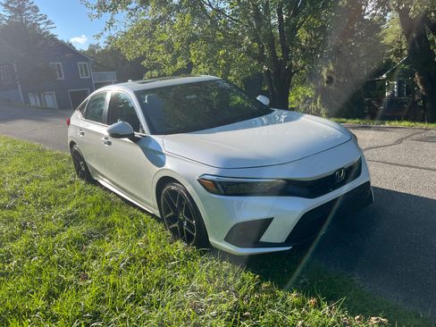 Used 2022 Honda Civic Sport Touring image 27