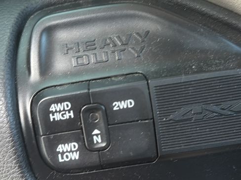 Used 2021 RAM 2500 Laramie AWD/4WD image 6