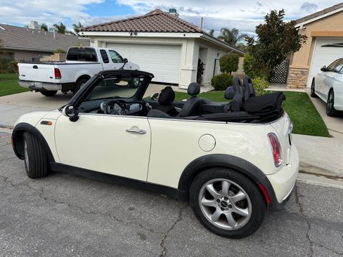 Used 2008 MINI Cooper Cooper Convertible 2D image 4