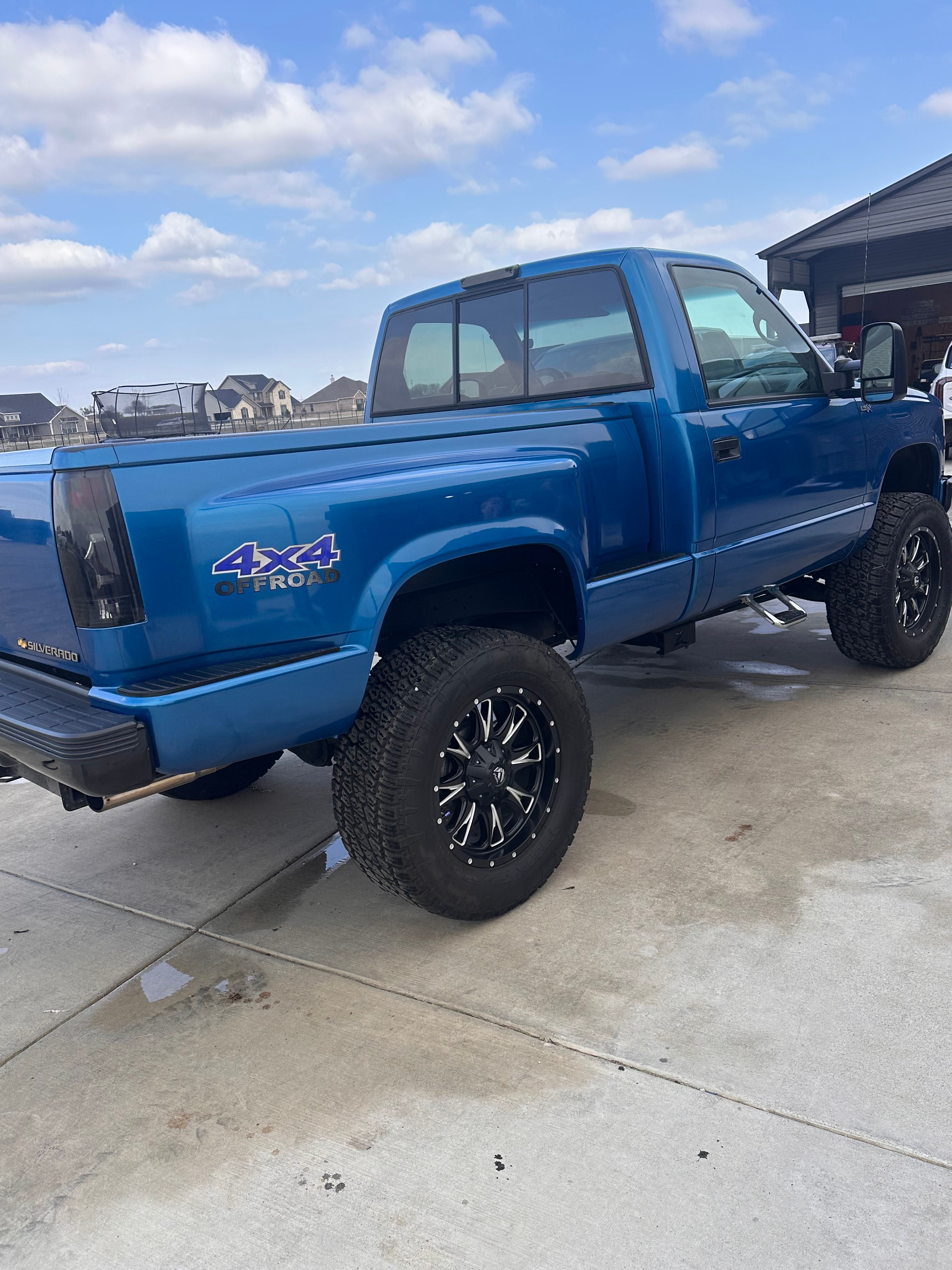 Used 1995 Chevrolet Silverado 1500 4x4 Regular Cab image 13