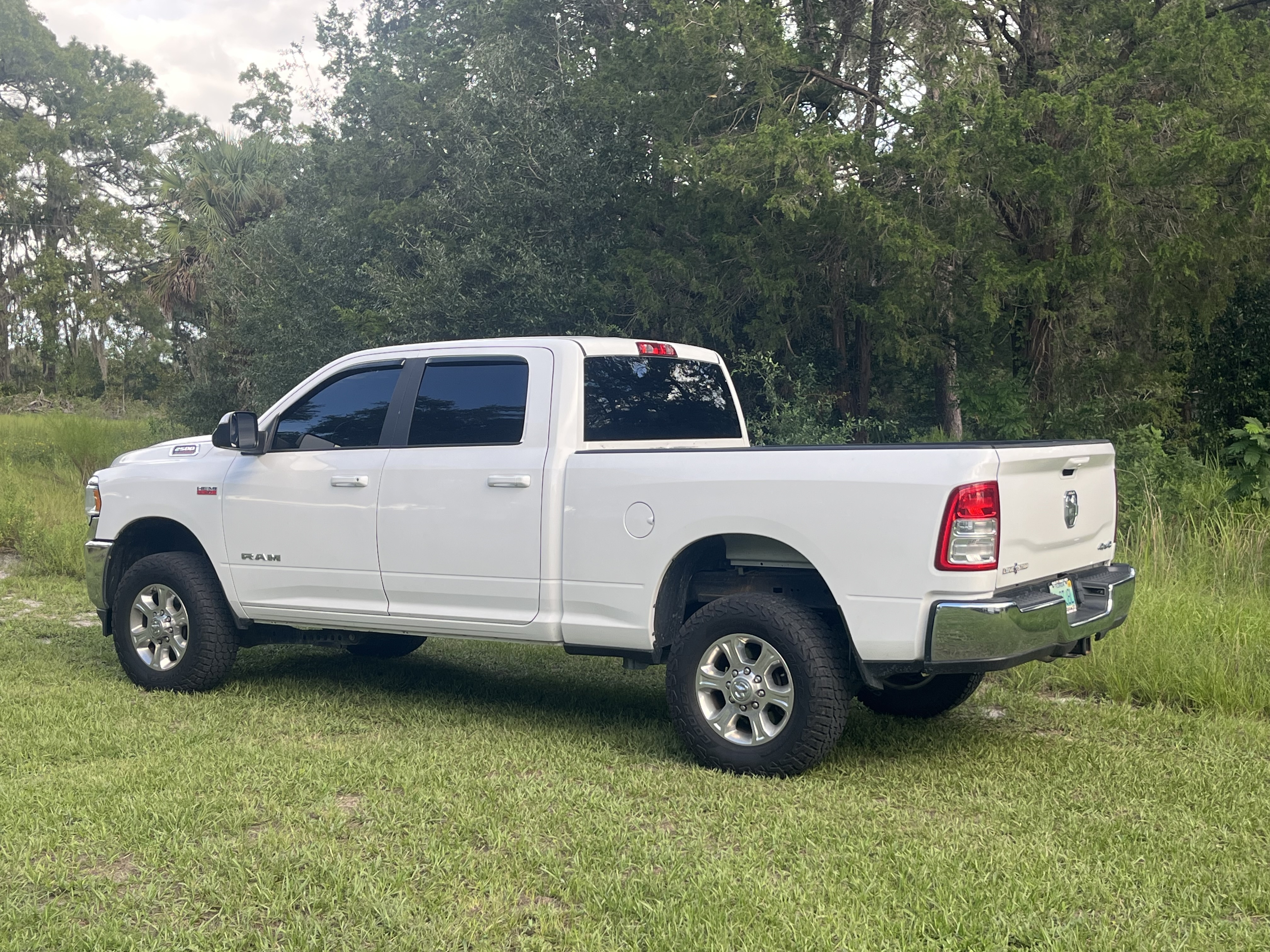 Used 2021 RAM 2500 Lone Star w/ Level 1 Equipment Group w/2_Y AWD/4WD image 2