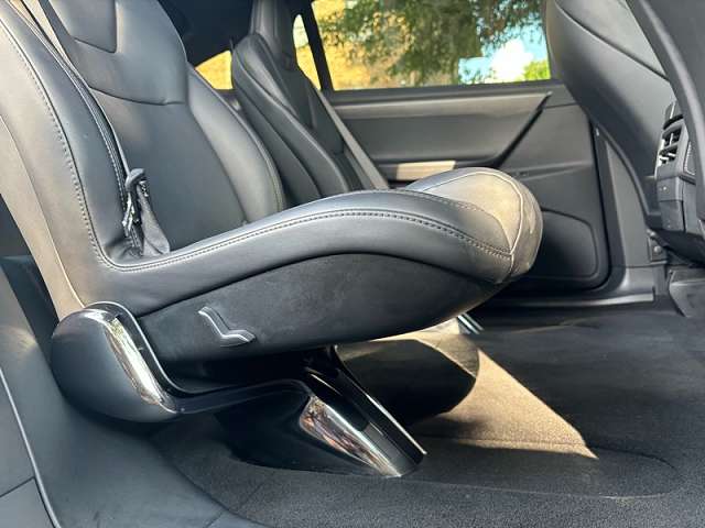 Used 2020 Tesla Model X Performance AWD/4WD image 29