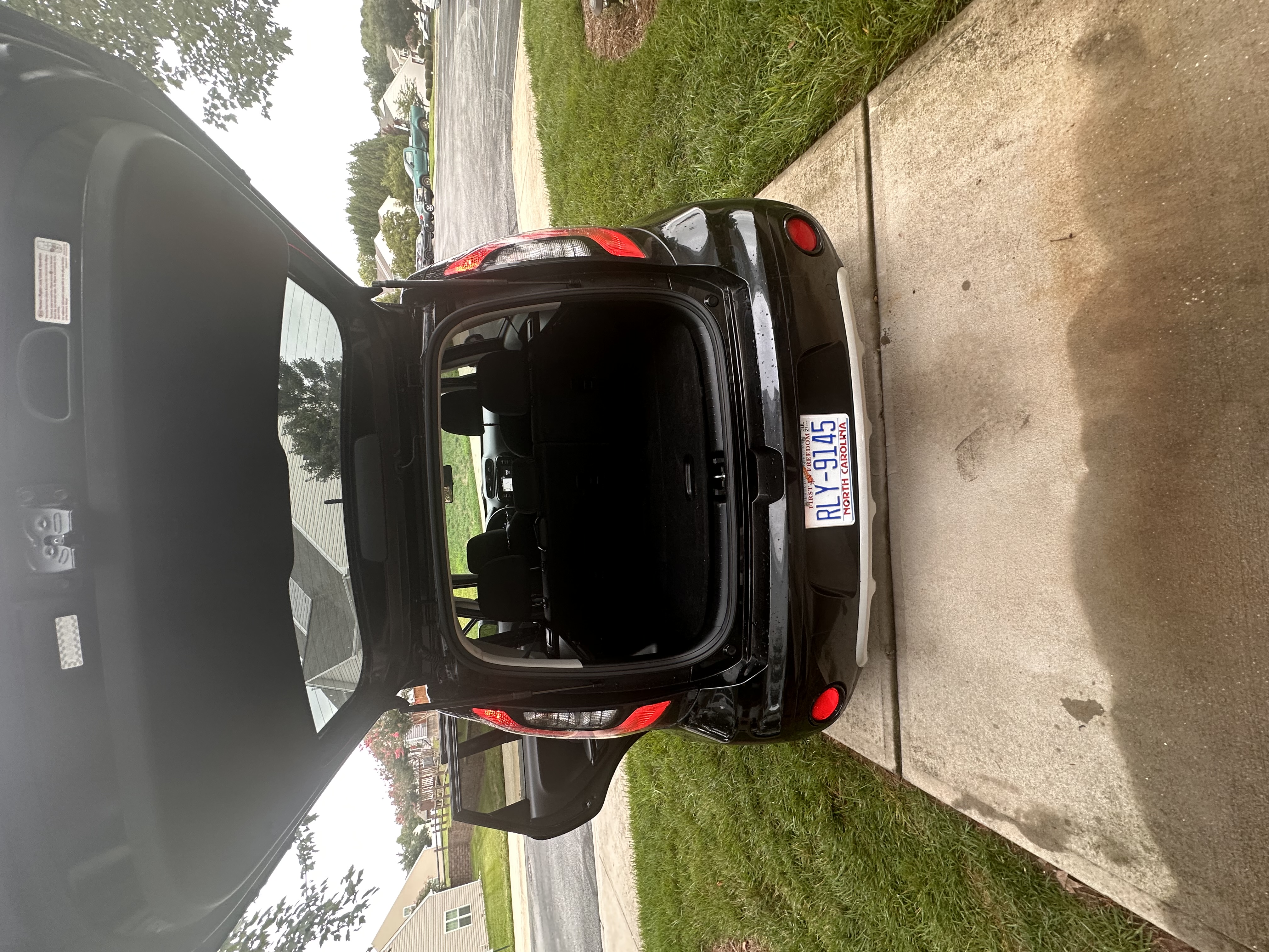 Used 2018 Kia Soul + w/ Audio Package FWD image 14