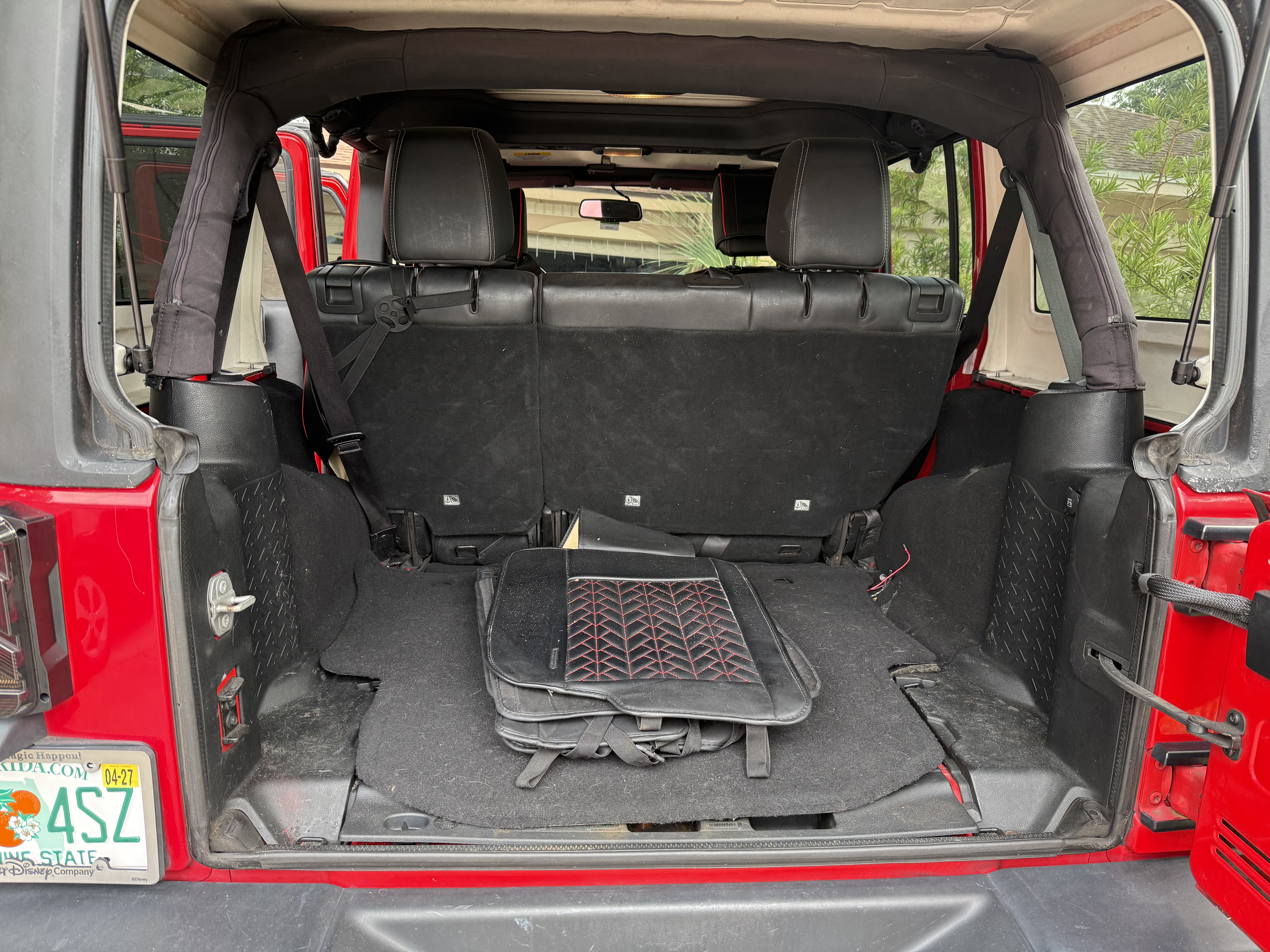 Used 2016 Jeep Wrangler Unlimited Rubicon AWD/4WD image 10