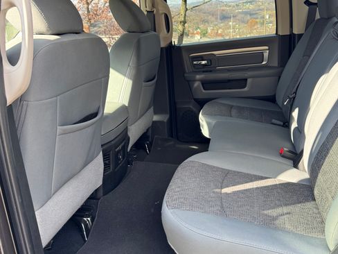 Used 2018 RAM 1500 Big Horn image 13