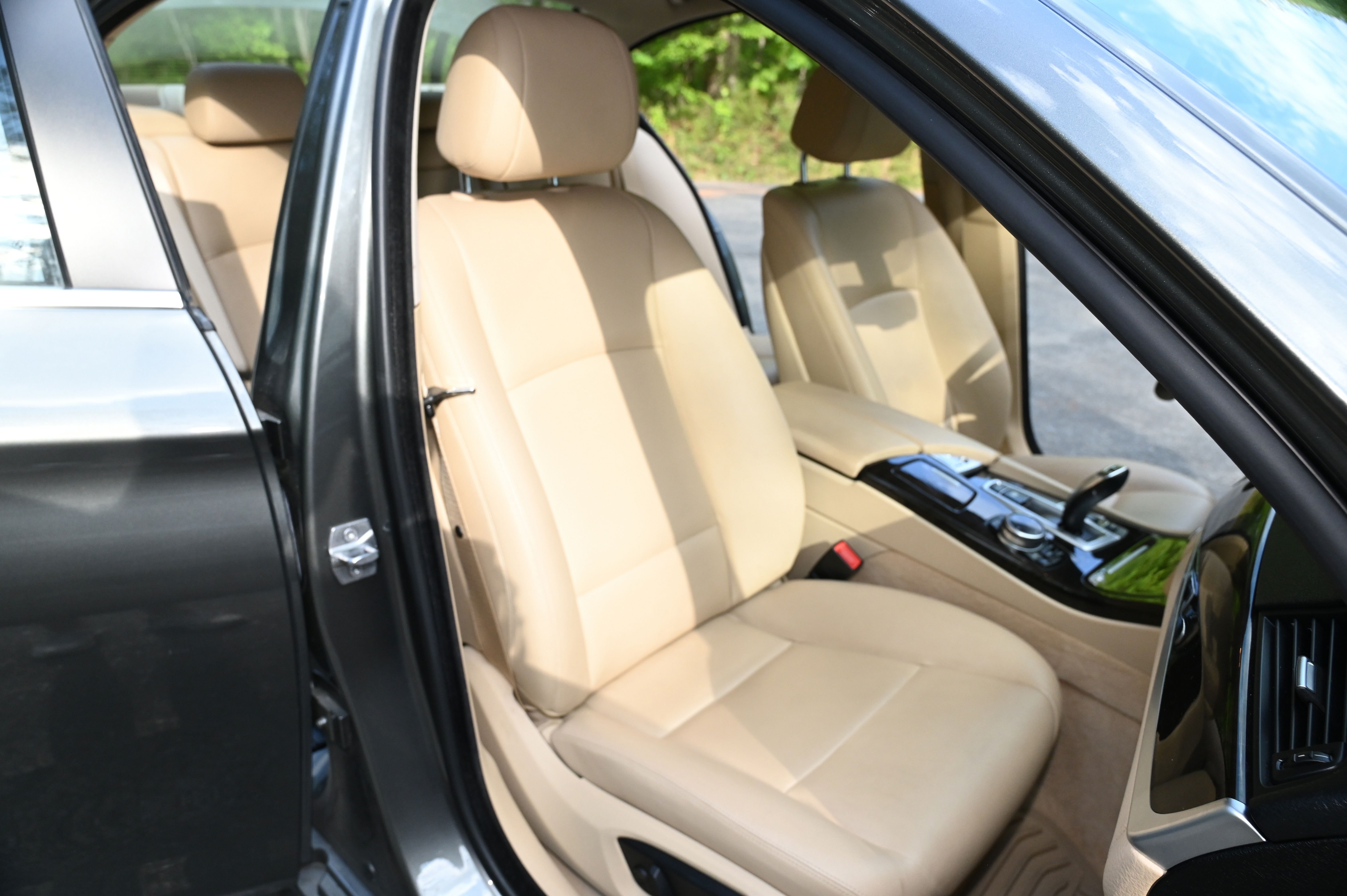 Used 2014 BMW 528i Sedan RWD image 18