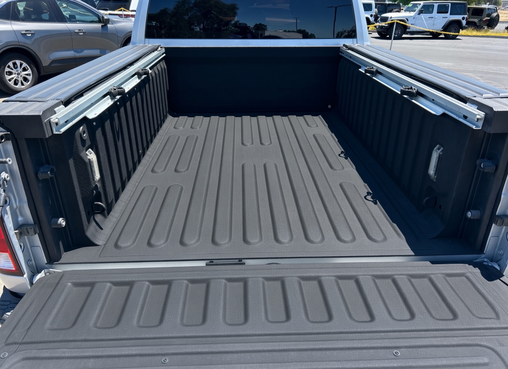 Used 2016 RAM 1500 Tradesman w/ Popular Equipment Group RWD image 8