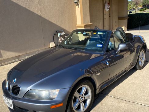Used 2000 BMW Z3 2.5i image 12