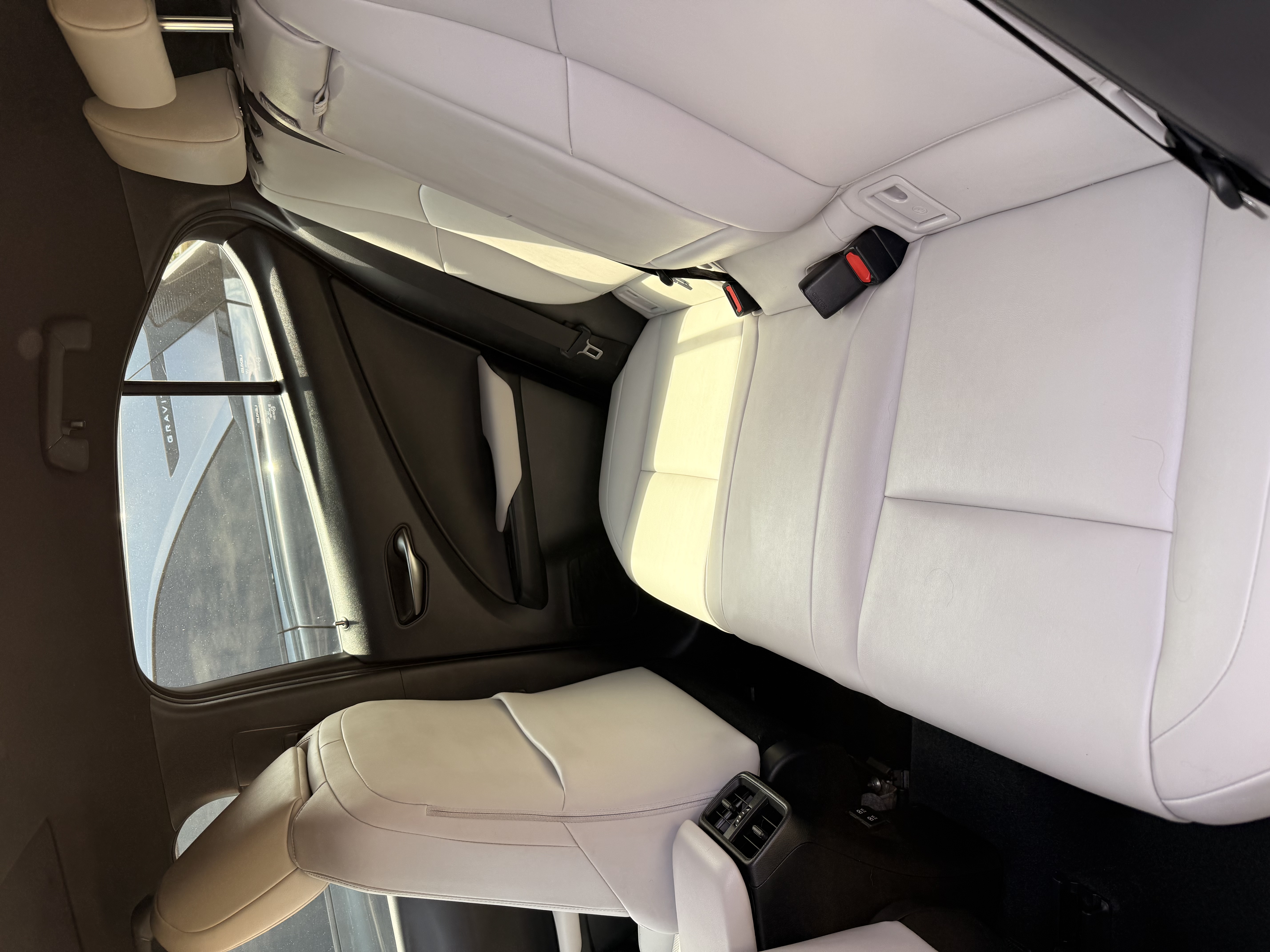 Used 2020 Lexus UX 250h w/ Premium Package AWD/4WD image 13