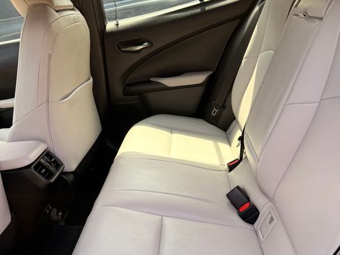 Used 2020 Lexus UX 250h w/ Premium Package AWD/4WD image 13