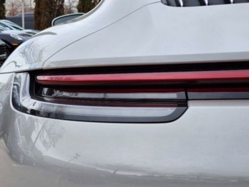 Used 2020 Porsche 911 Carrera 4S image 5