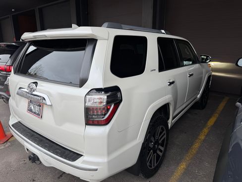 Used 2022 Toyota 4Runner Limited image 4