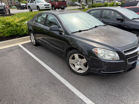 Used 2009 Chevrolet Malibu LT w/ HFV6 Engine Package FWD image 5