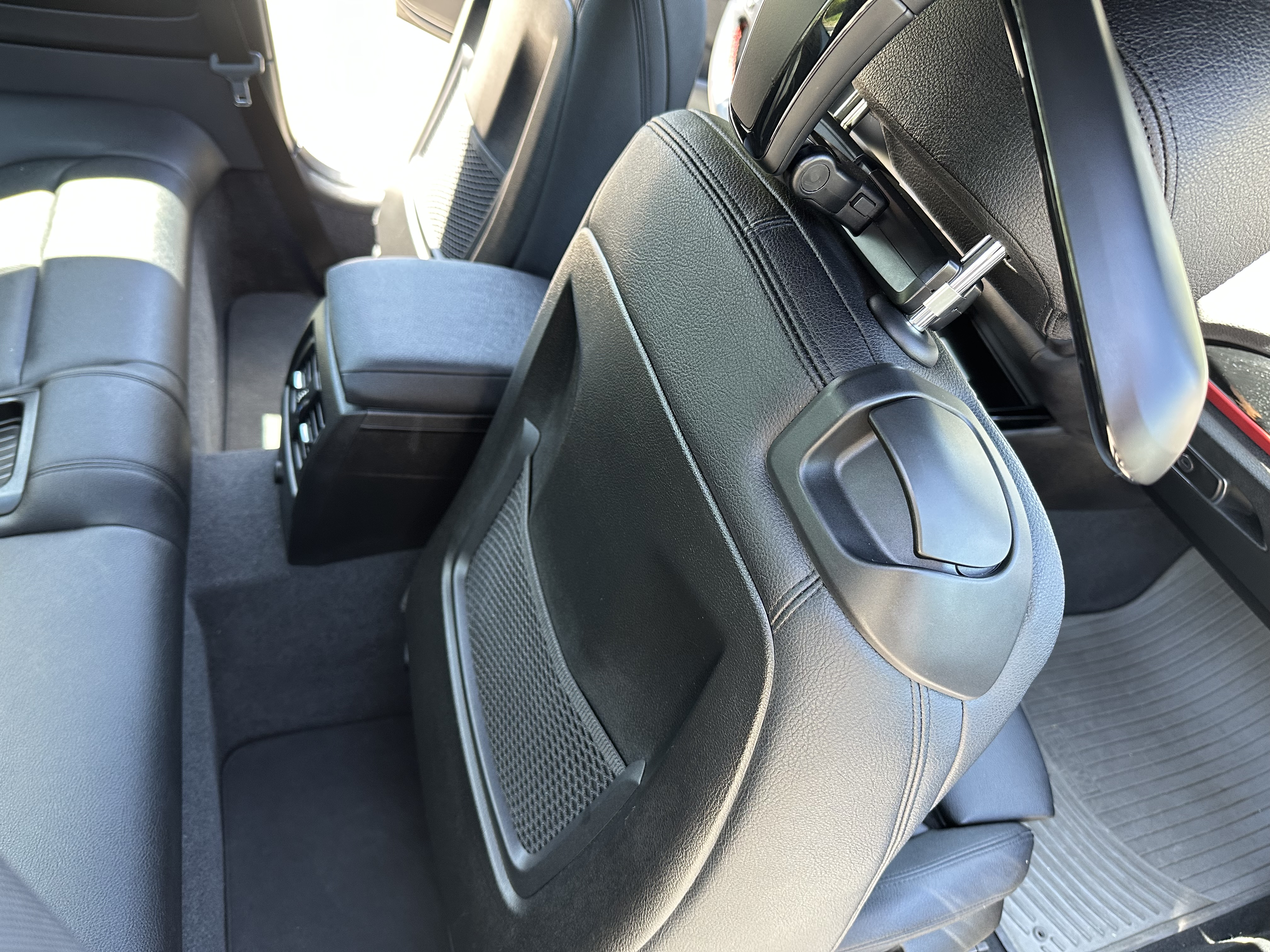 Used 2016 BMW 228i xDrive Coupe AWD/4WD image 17