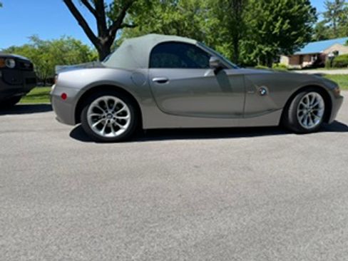 Used 2003 BMW Z4 2.5i RWD image 6