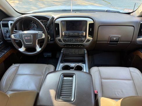 Used 2016 GMC Sierra 1500 SLT w/ SLT Premium Package AWD/4WD image 8