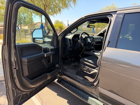 Used 2020 Ford F150 XLT w/ Equipment Group 302A Luxury AWD/4WD image 5