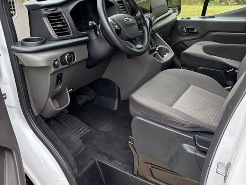 Used 2022 Ford Transit 350 XLT image 13
