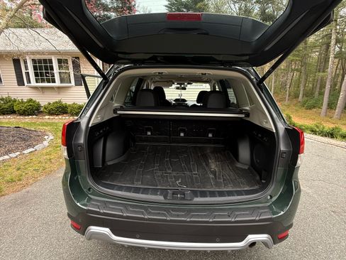 Used 2024 Subaru Forester Touring AWD/4WD image 19