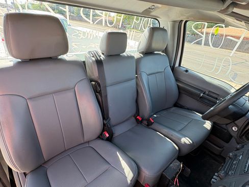 Used 2014 Ford F250 XL w/ Power Equipment Group AWD/4WD image 15