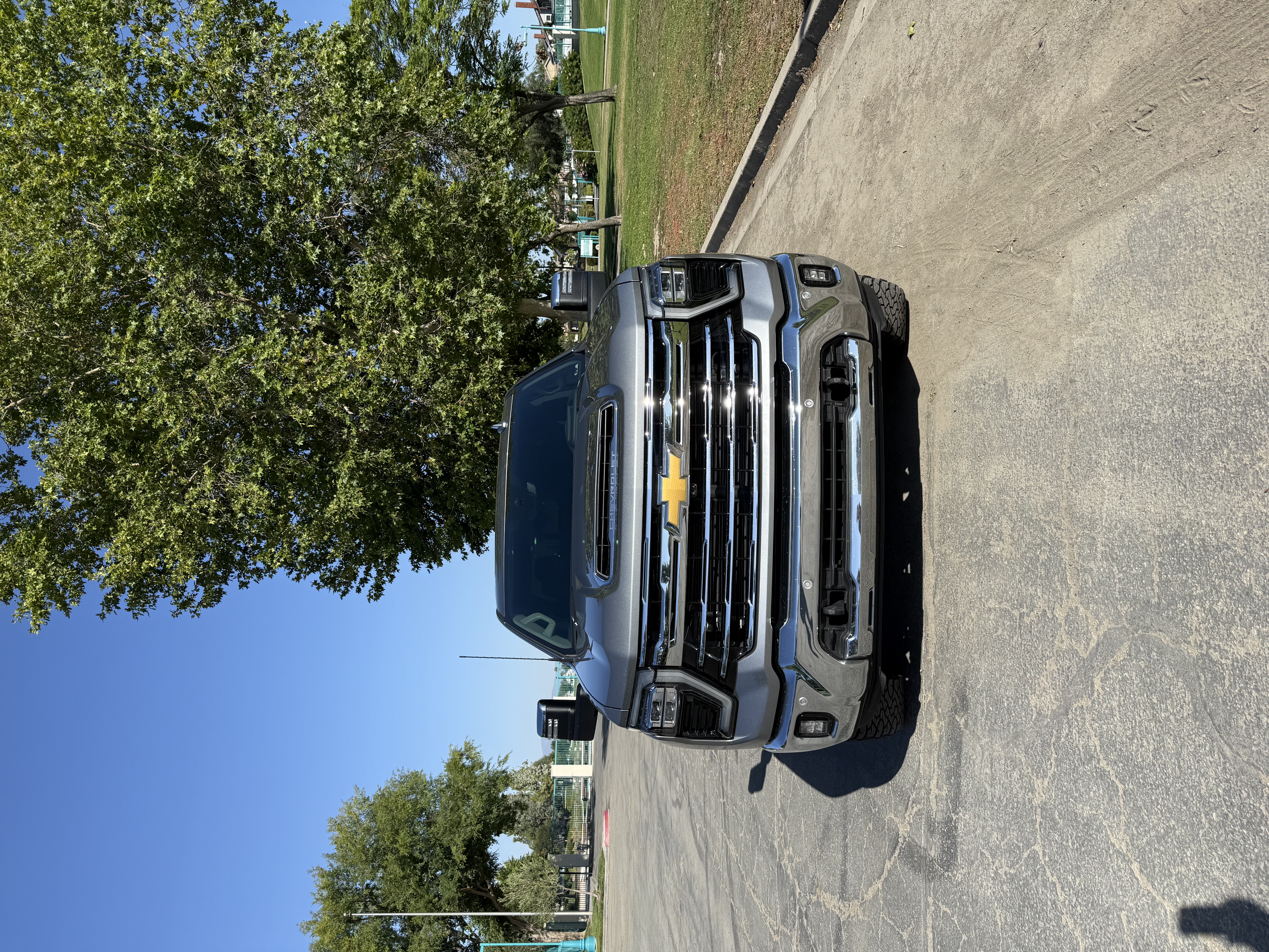 Used 2025 Chevrolet Silverado 2500 LTZ w/ LTZ Plus Package AWD/4WD image 16