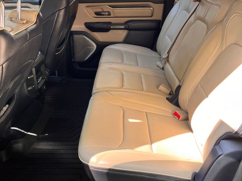 Used 2019 RAM 1500 Limited image 17