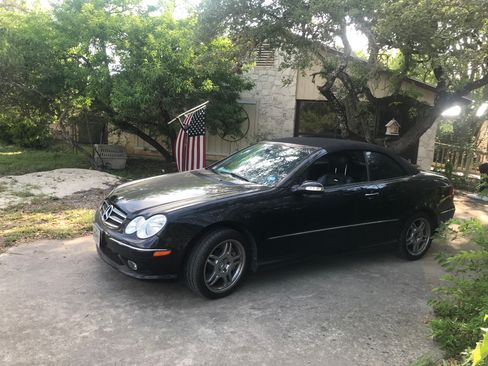 Used 2004 Mercedes-Benz CLK 55 AMG Cabriolet image 10