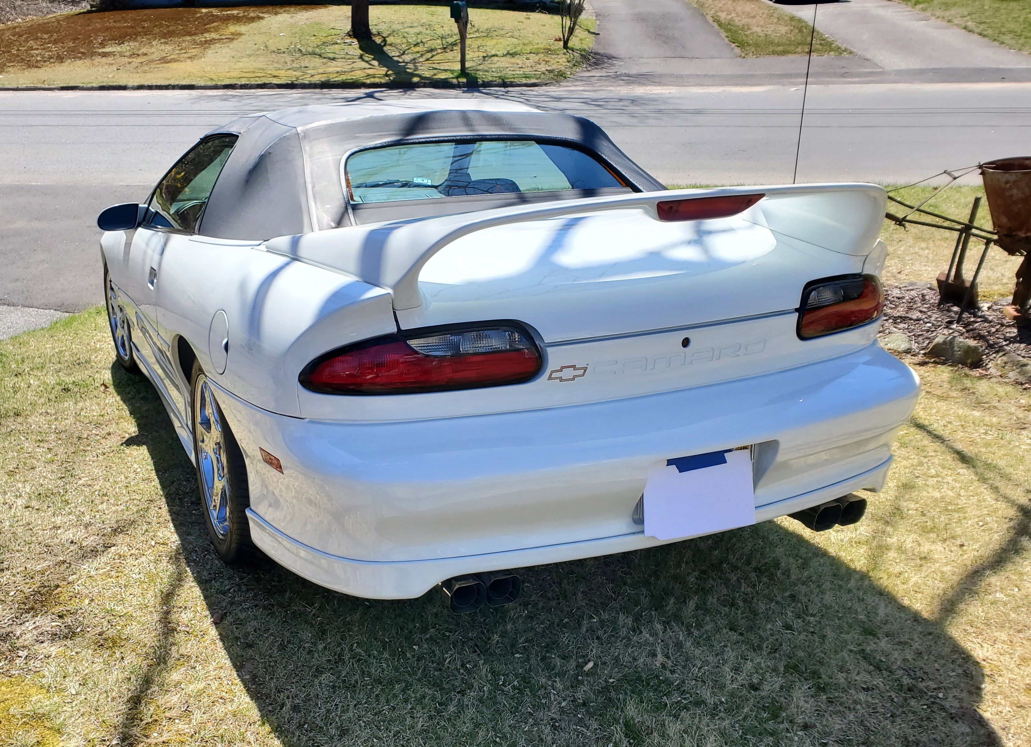 Used 1996 Chevrolet Camaro RS RWD image 17