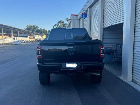 Used 2019 RAM 2500 Laramie AWD/4WD image 4