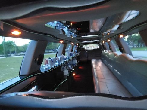 Used 1999 Lincoln Navigator 2WD image 13