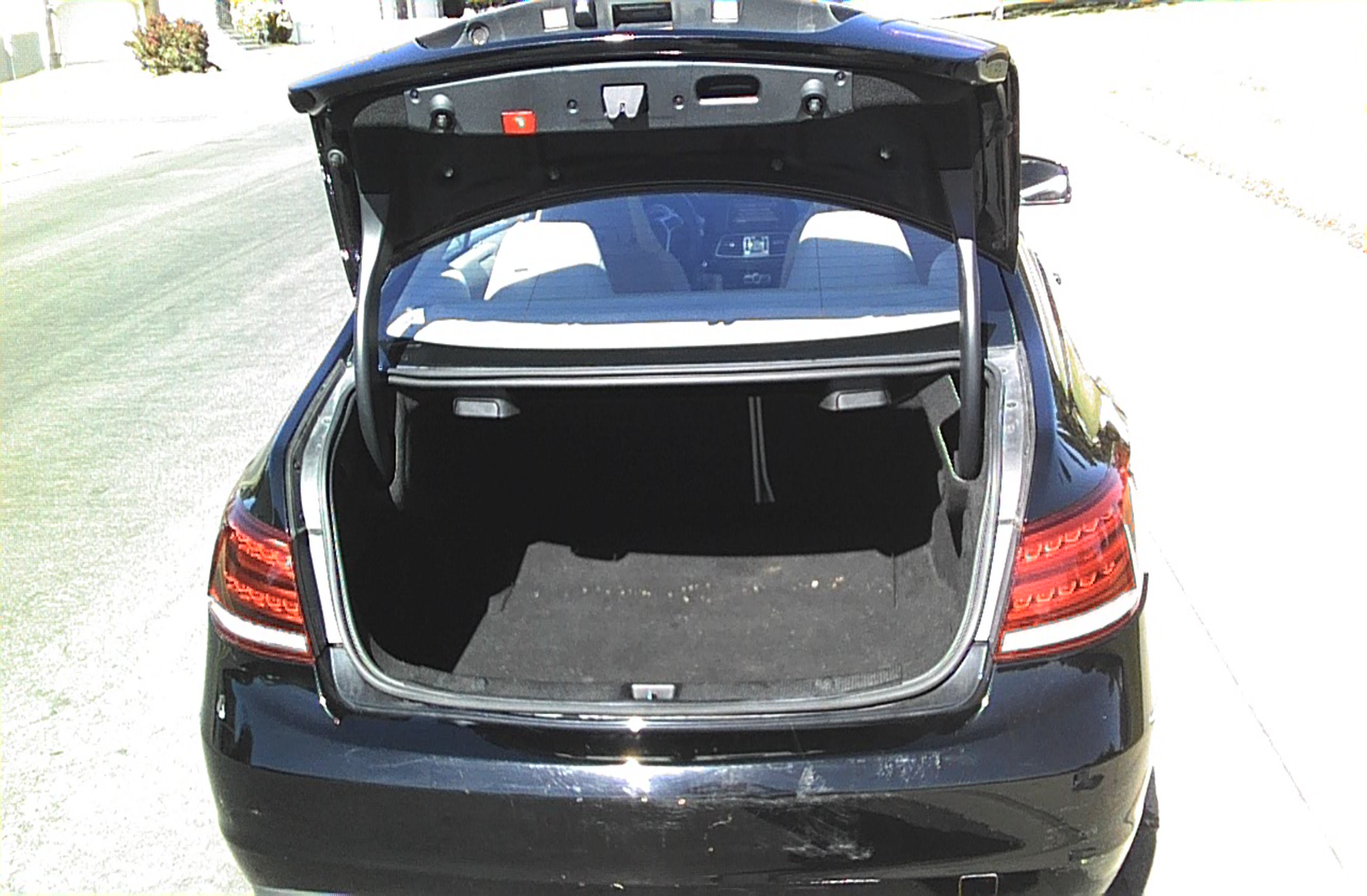 Used 2014 Mercedes-Benz E 350 4MATIC Coupe image 14