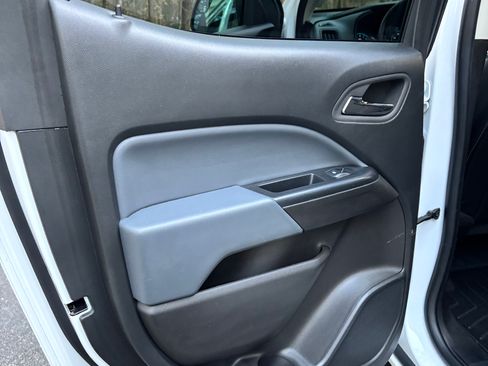 Used 2022 Chevrolet Colorado Z71 image 14