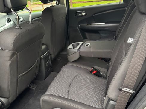 Used 2017 Dodge Journey Crossroad FWD image 8