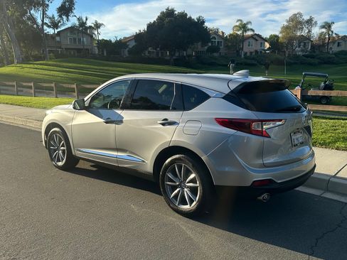 Used 2020 Acura RDX FWD w/ Technology Package image 4