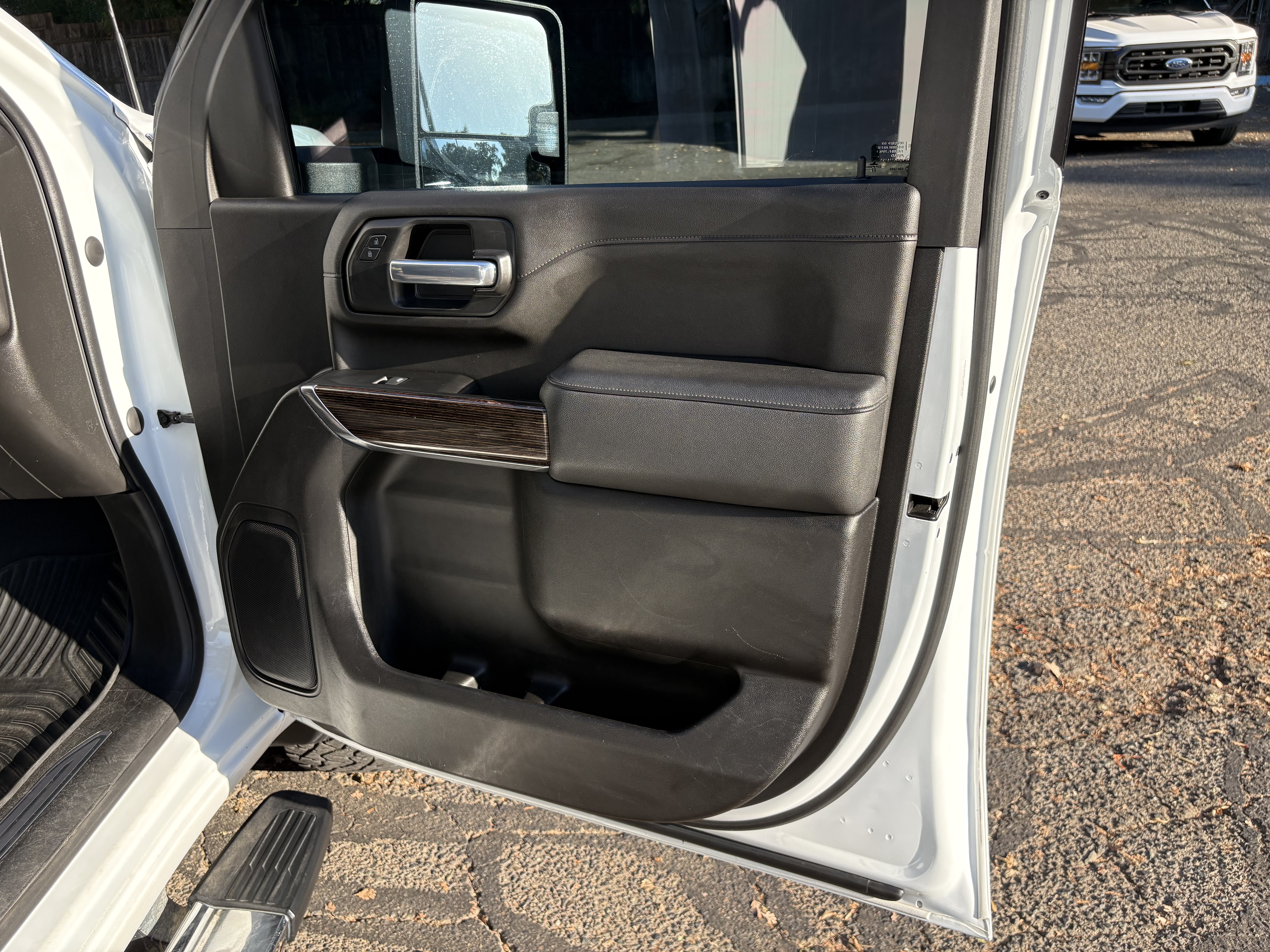 Used 2022 GMC Sierra 2500 SLE w/ SLE Value Package; AWD/4WD image 20