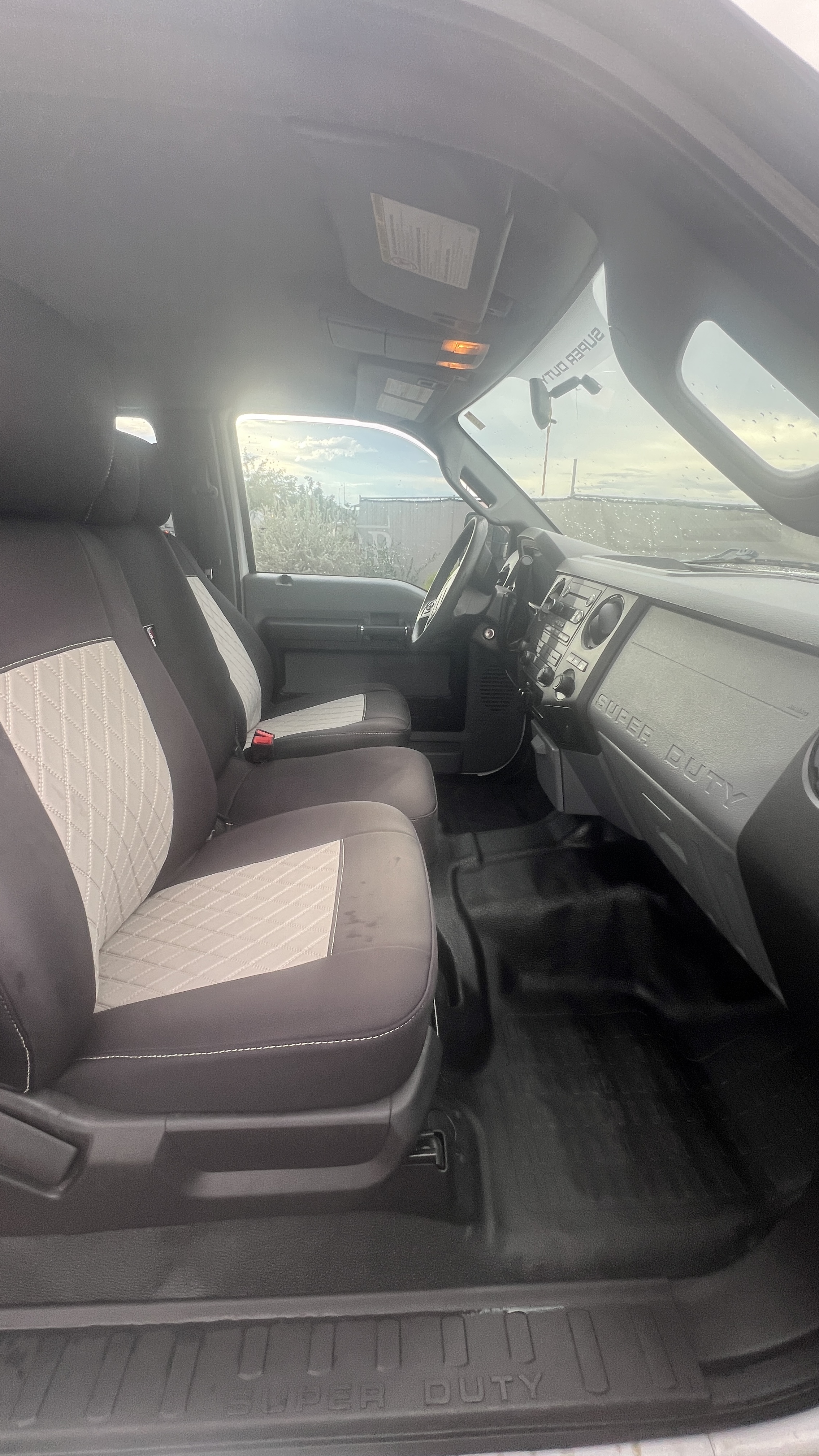 Used 2016 Ford F250 XL w/ XL Appearance Package AWD/4WD image 25