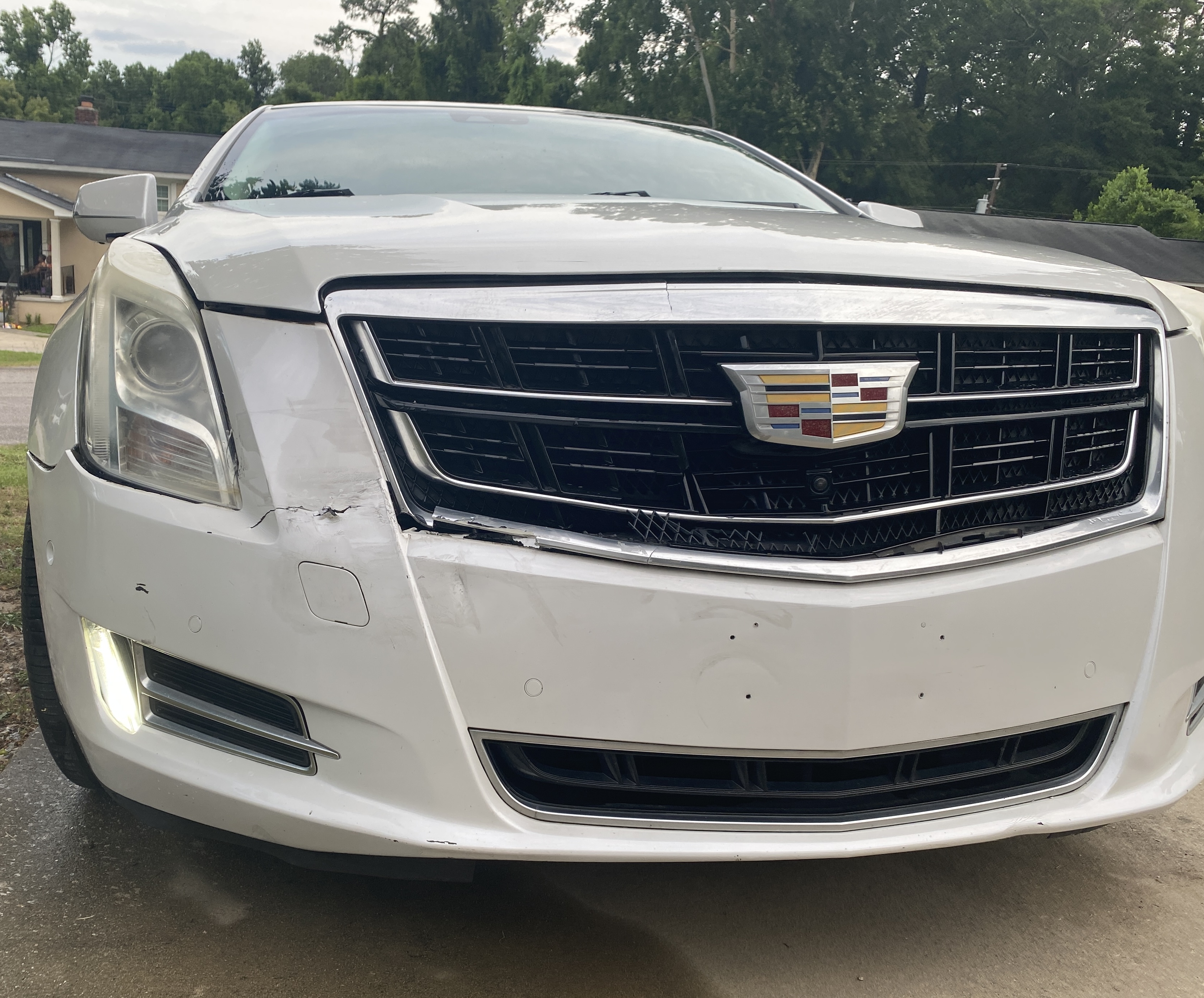 Used 2016 Cadillac XTS Luxury w/ Driver Awareness Package FWD image 8