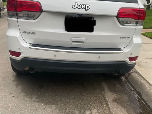 Used 2014 Jeep Grand Cherokee Limited image 4