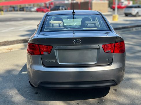 Used 2012 Kia Forte EX image 4