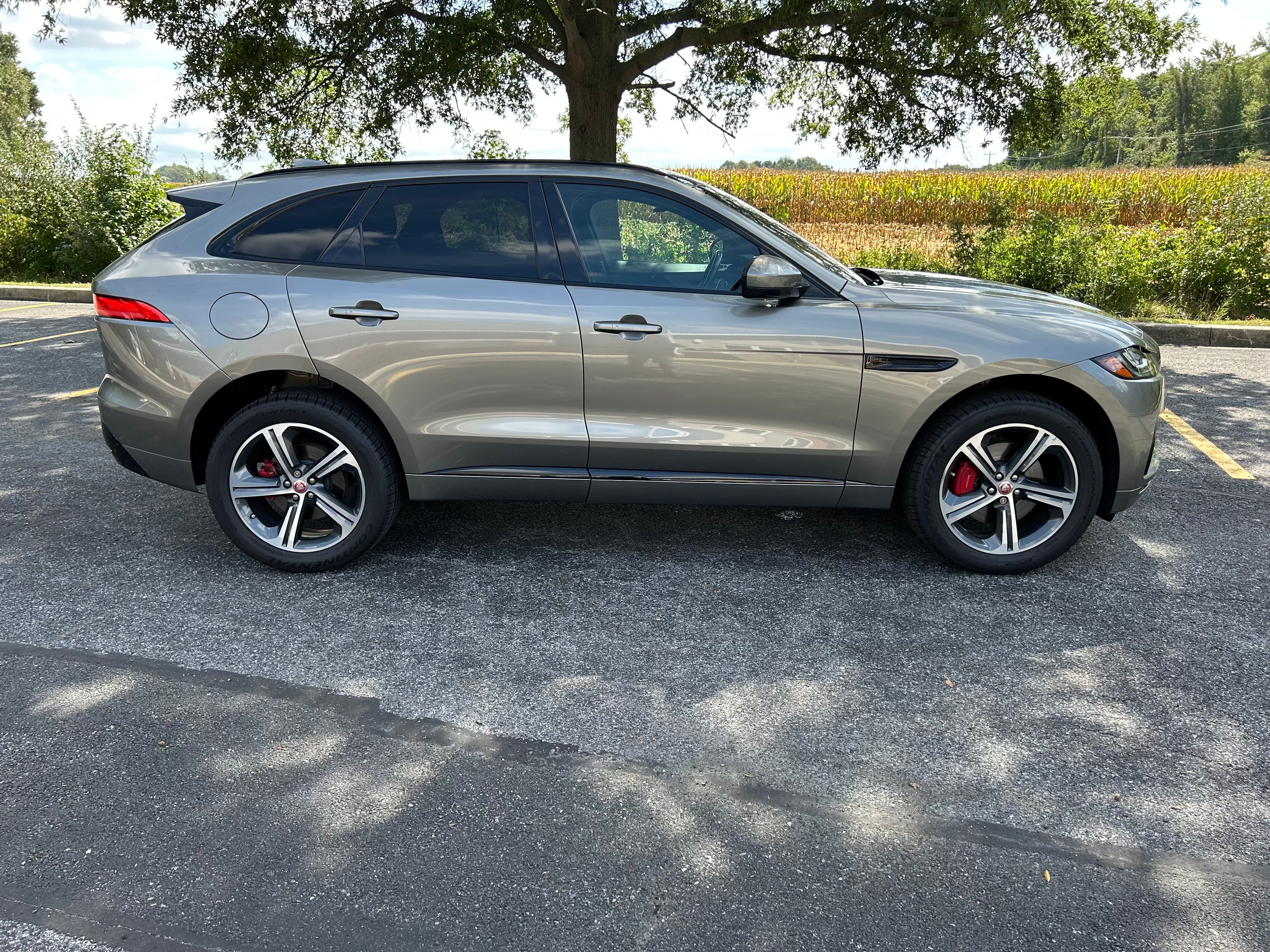 Used 2018 Jaguar F-PACE S AWD/4WD image 5
