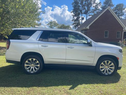Used 2023 Chevrolet Tahoe Premier image 4